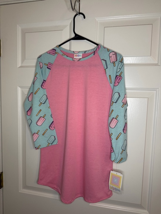 LuLaRoe Tops - LuLaRoe Pink Top with Mint Trim and Fun Popsicle Print NWT size Small